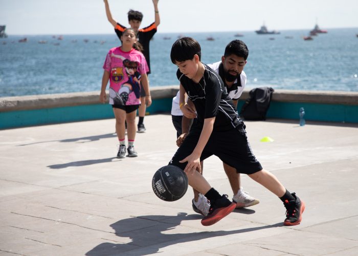 photo_4899921544701127652_w