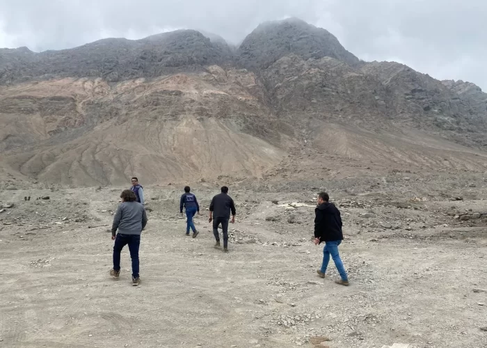 photo_5055427398362836133_y